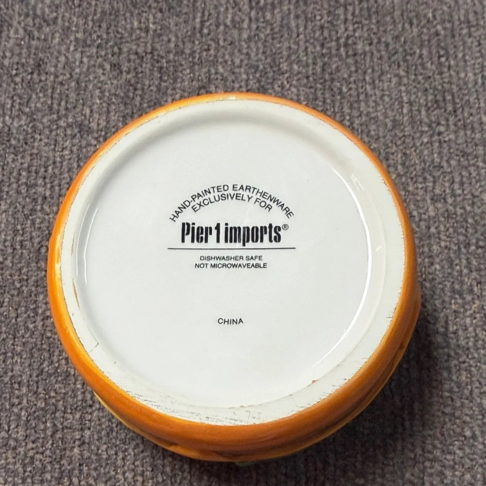 Pier 1 Glossy Ceramic Burger Condiment Holder